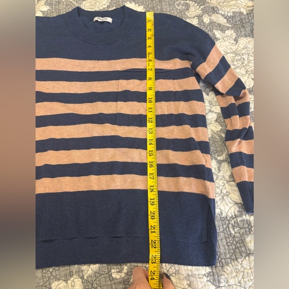 Madewell Lightweight Striped Crew Neck Single Pocket Cotton Blend Sweater - Picture 7 of 9